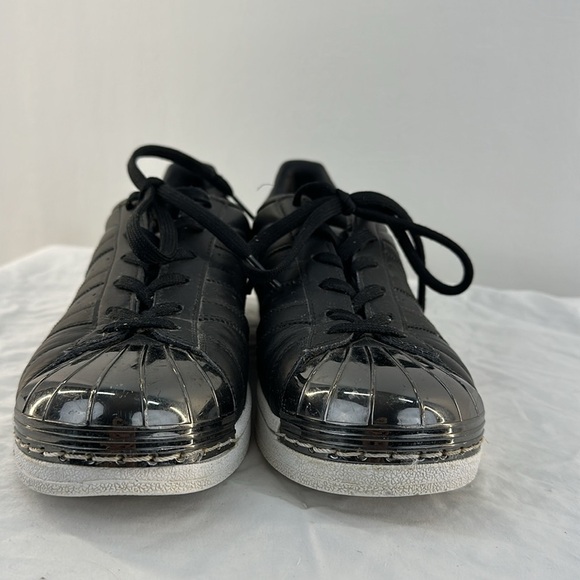 Adidas Superstar Metallic Toe Leather Sneakers - Picture 9 of 10